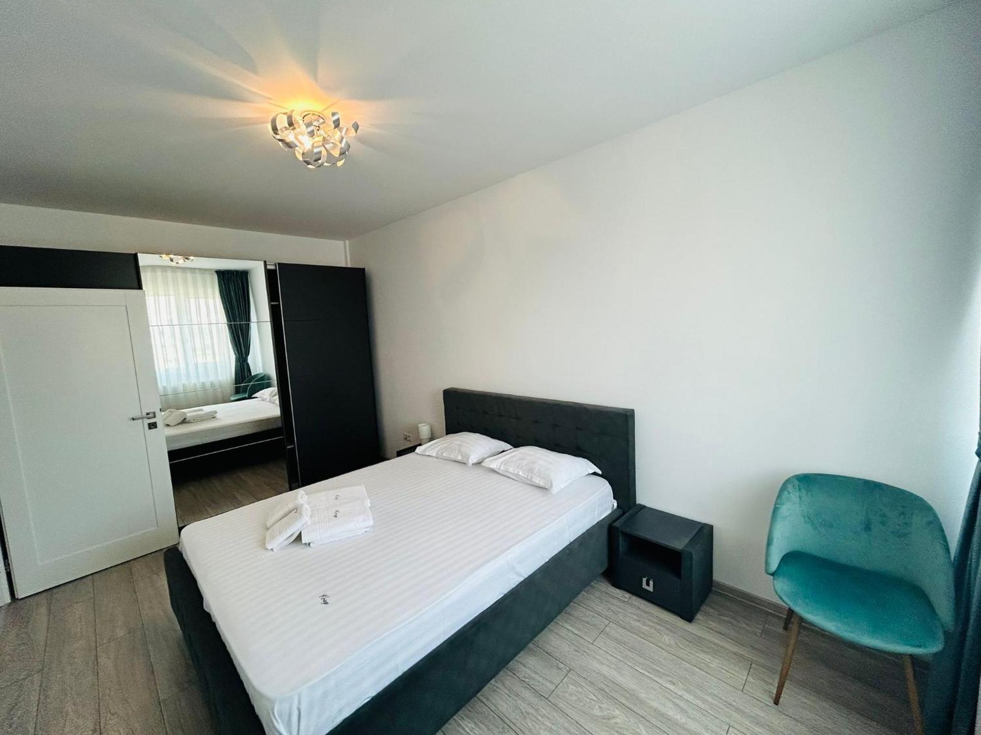 Cozy Collection Apartments At Palas Mall Iasi Exterior foto