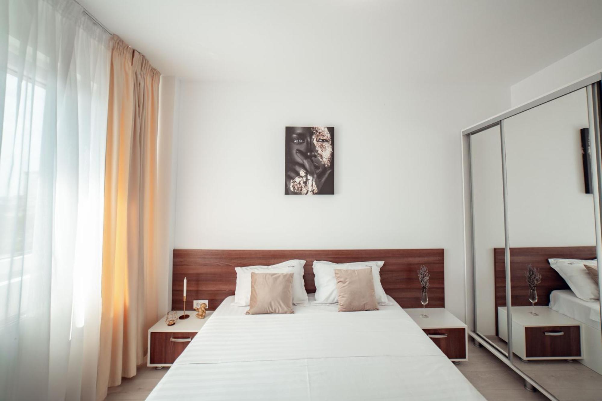 Cozy Collection Apartments At Palas Mall Iasi Exterior foto